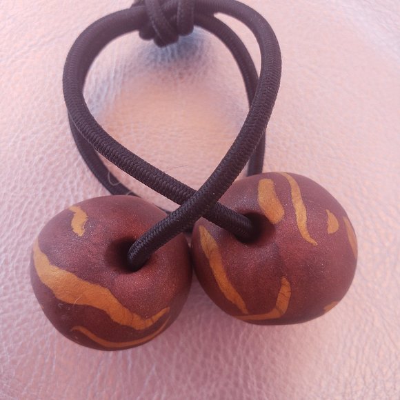 HEIRLOOM Ponytail Holder - Picture 2 of 4